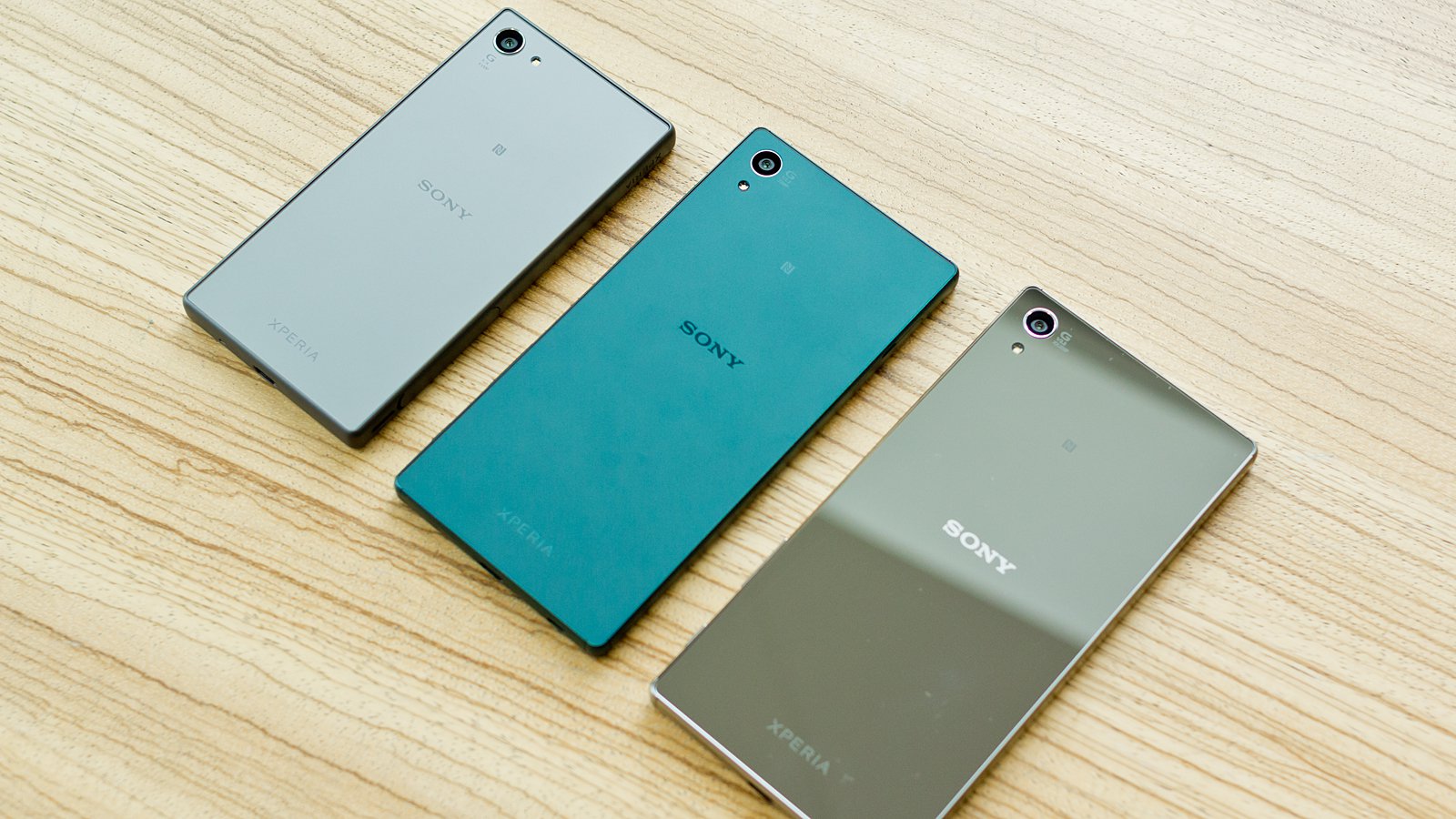 Sony Xperia Z5 Premium and Xperia Z5 Dual land In Smartprix Bytes