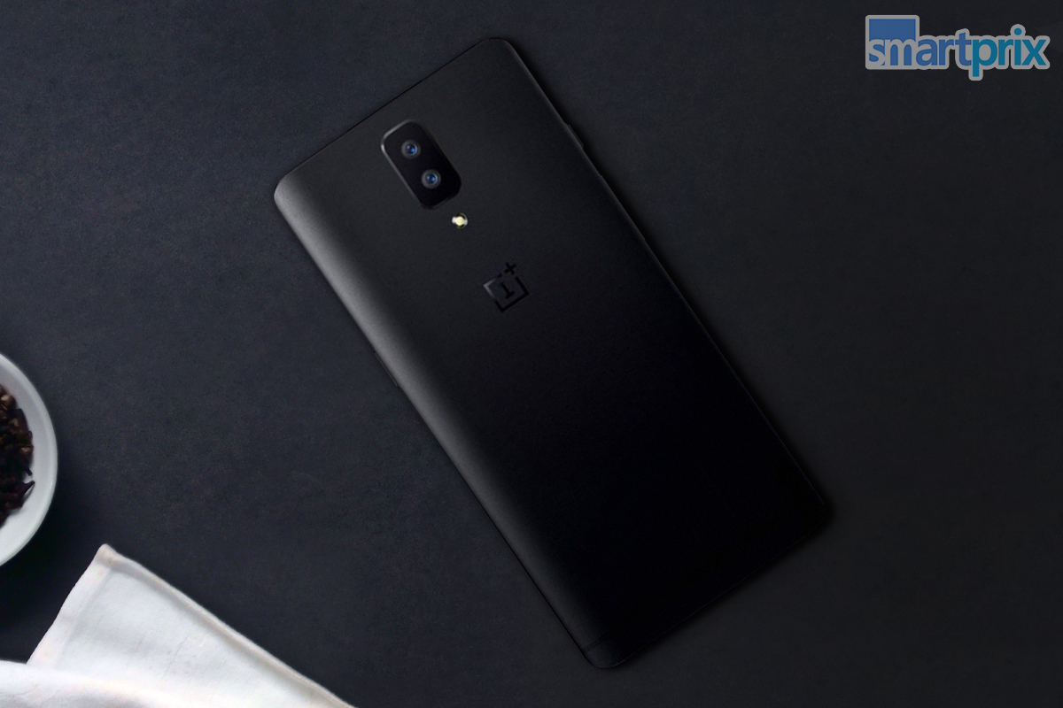 OnePlus 5 with dual camera