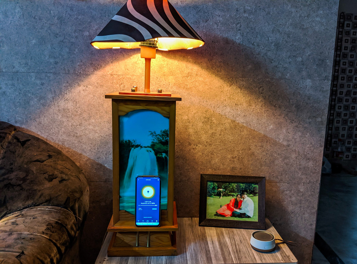 Xiaomi Mi LED Smart bulb using with Amazon Alexa assistant