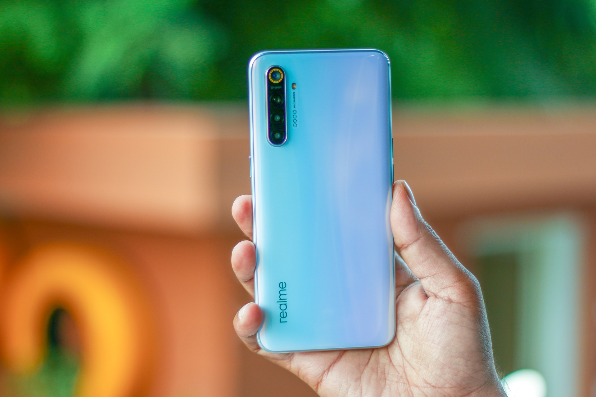 realme xt pop up camera