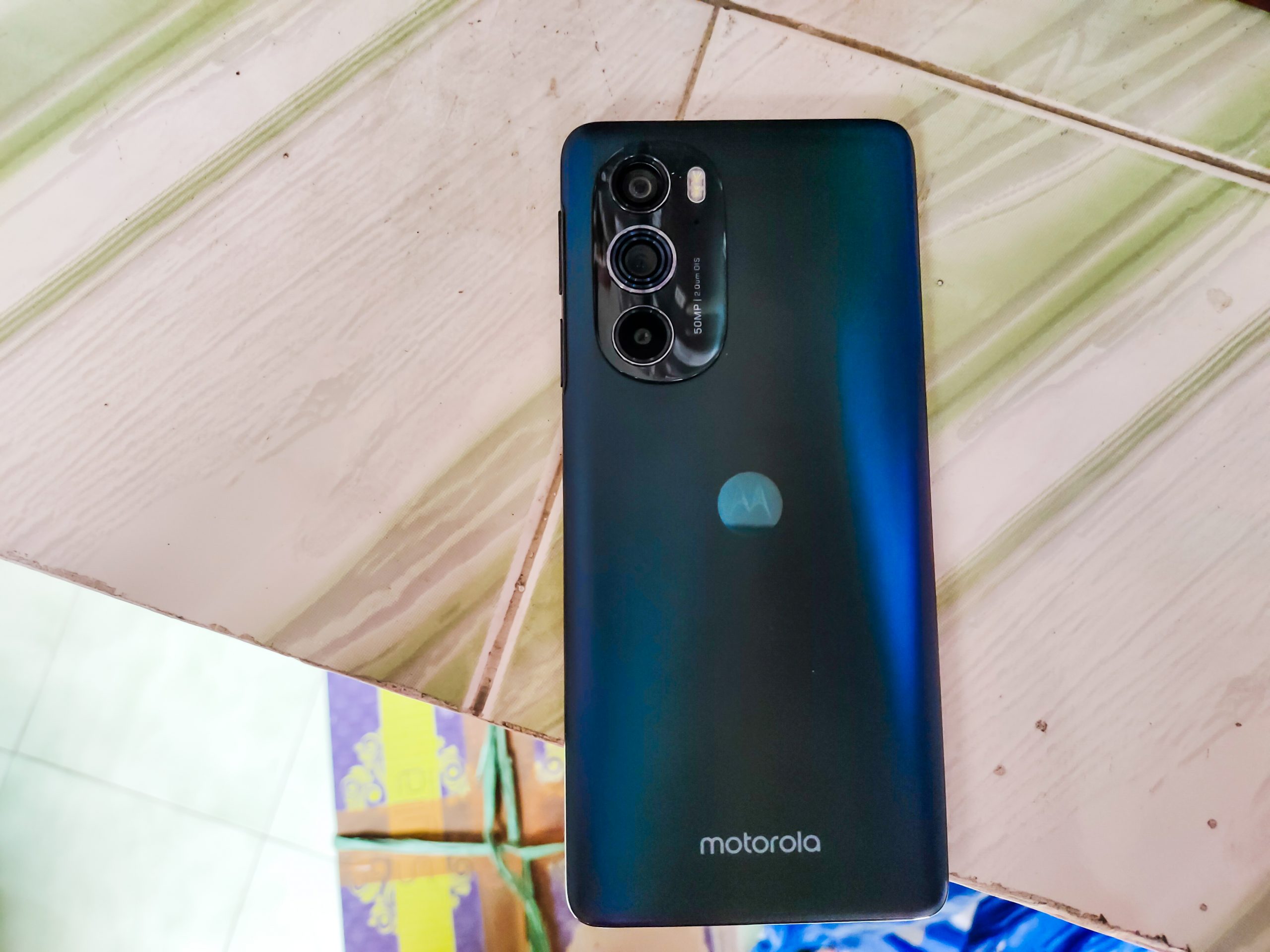 Moto Edge 30 Pro Review: Good companion for your photography needs