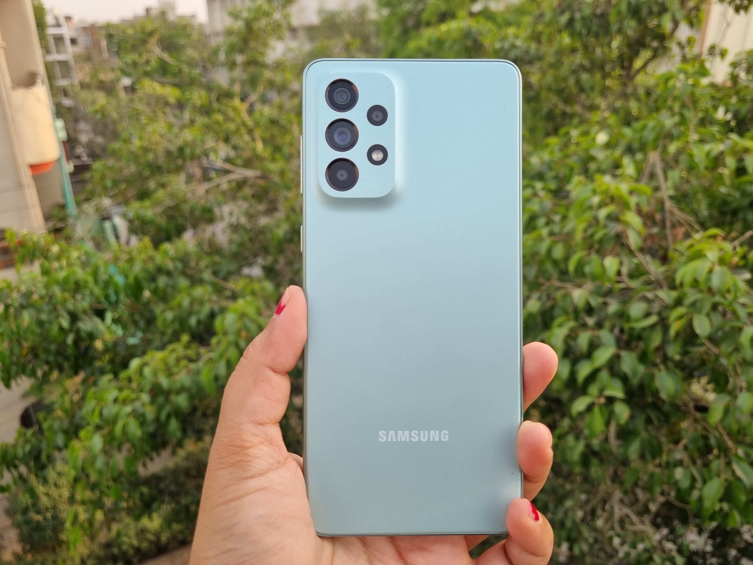 Samsung Galaxy A73 5G Review: A powerful device under 45k? – Smartprix