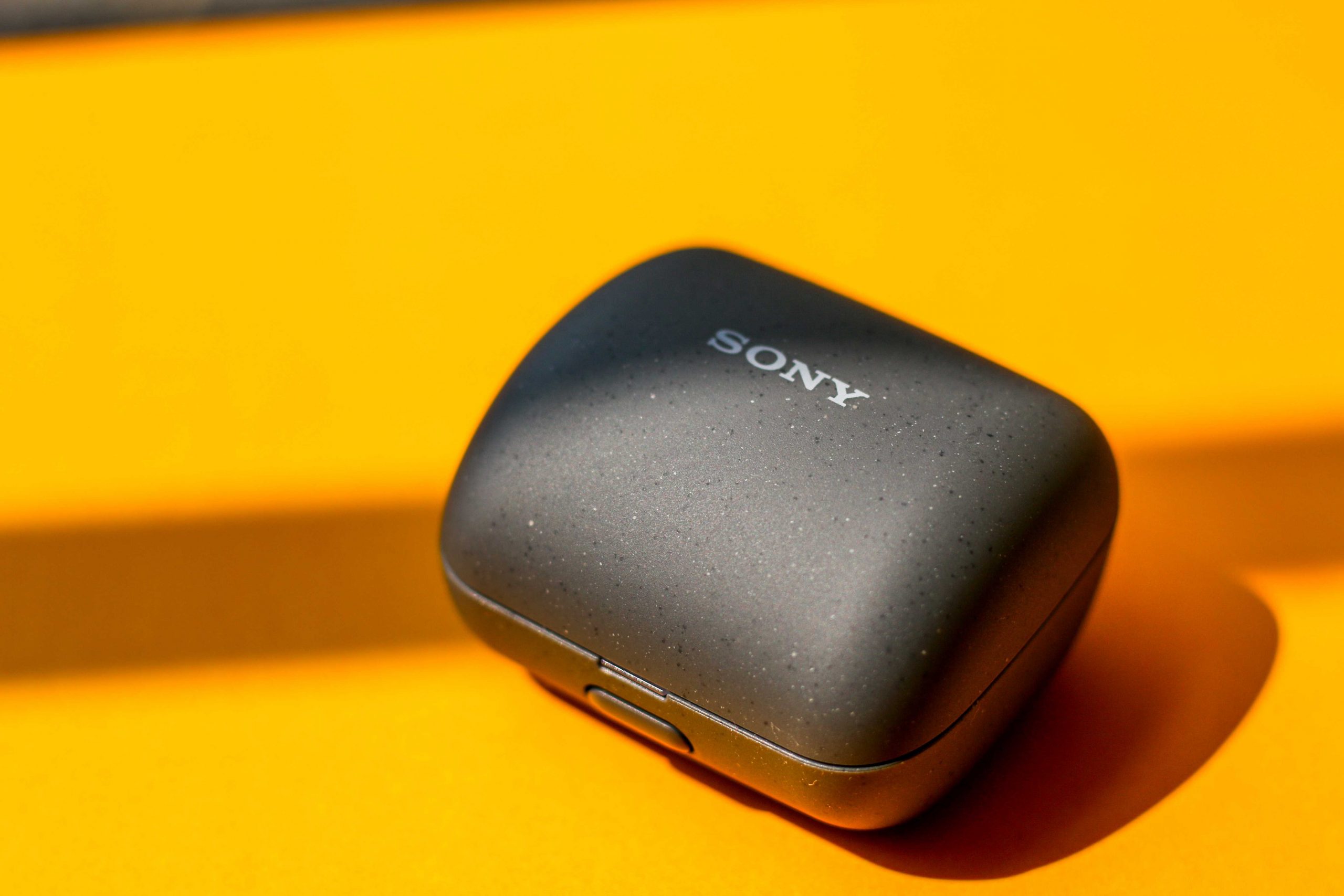Sony LinkBuds Review (2022): Bold move Sony! - Smartprix Sony LinkBuds Review (2022): Bold move Sony! - Smartprix