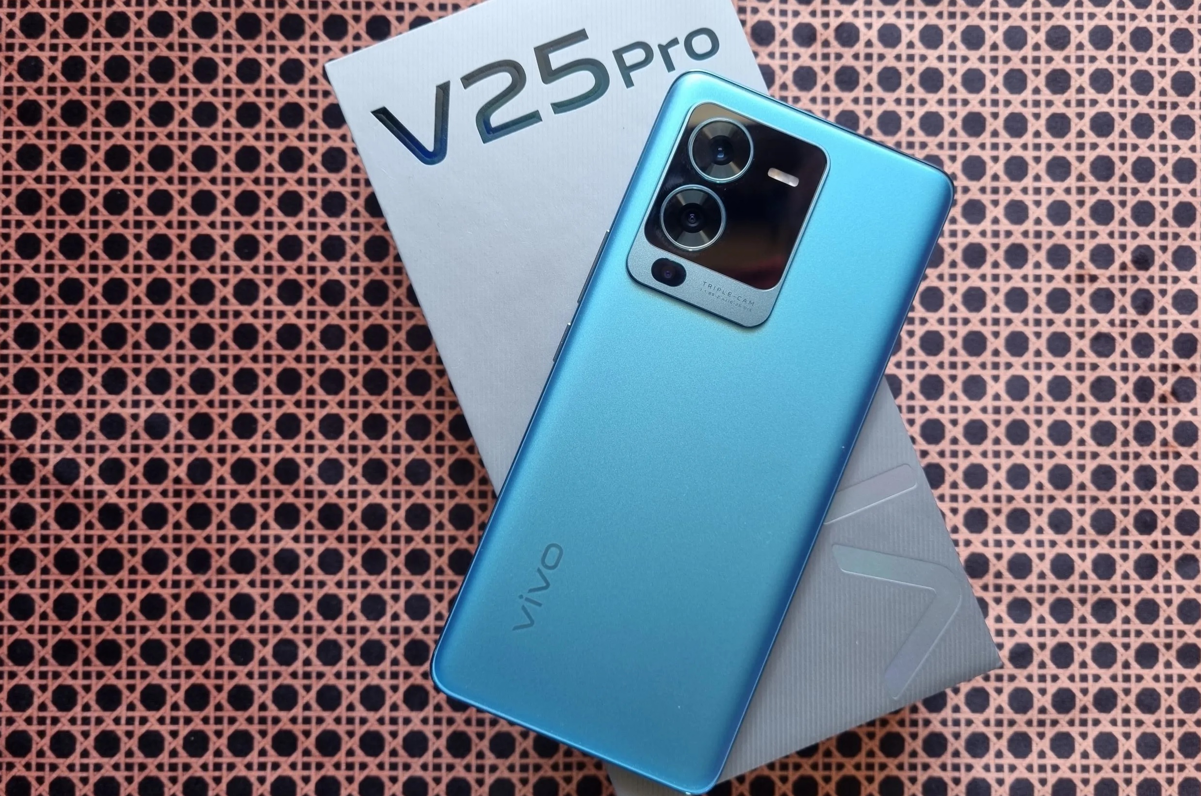 Vivo V25 Pro review