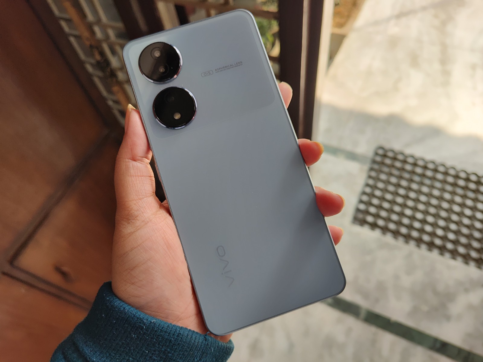 Vivo Y100 Review With Pros And Cons Smartprix Vivo Y100 Review With Pros And Cons Smartprix